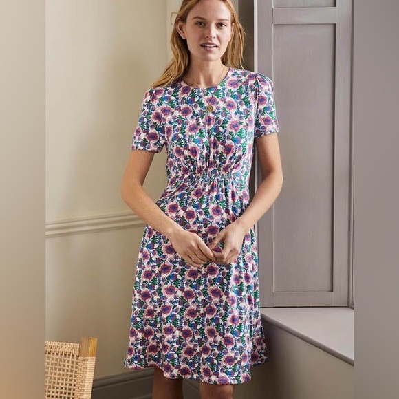 Boden Dresses & Skirts - Boden Crew Neck Jersey Dress Mini‎ Floral Size 8 Long Tall